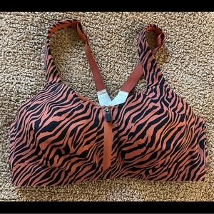 Victoria’s Secret Knockout Front-Close Sports Bra, size 36 D
